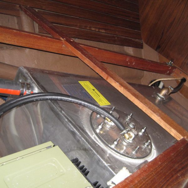 Eagle’s Gift additional fuel tank fitted Eagle's Gift additional fuel tank fitted