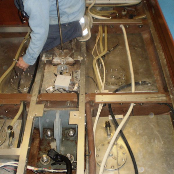 INSPECT GRIDWORK, BOTTOM OF BILGE