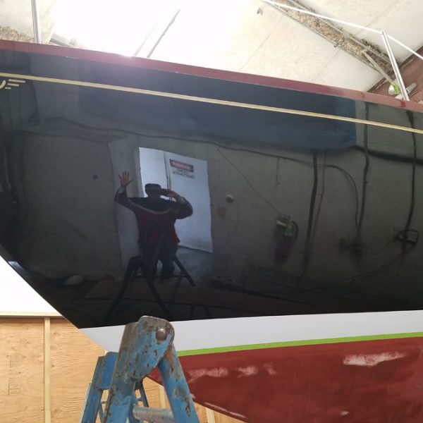 Great Eagle, pretty good reflection on a 50yr old hull Great Eagle, pretty good reflection on a 50yr old hull