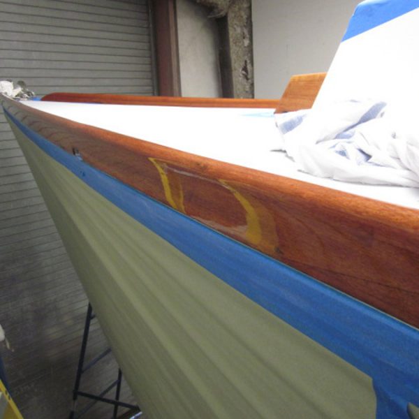 Varnish topcoats on rails Varnish topcoats on rails